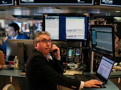 Khối ngoại trở lại mua ròng hơn 750 tỷ đồng trong phiên phá đỉnh ngày 6/8